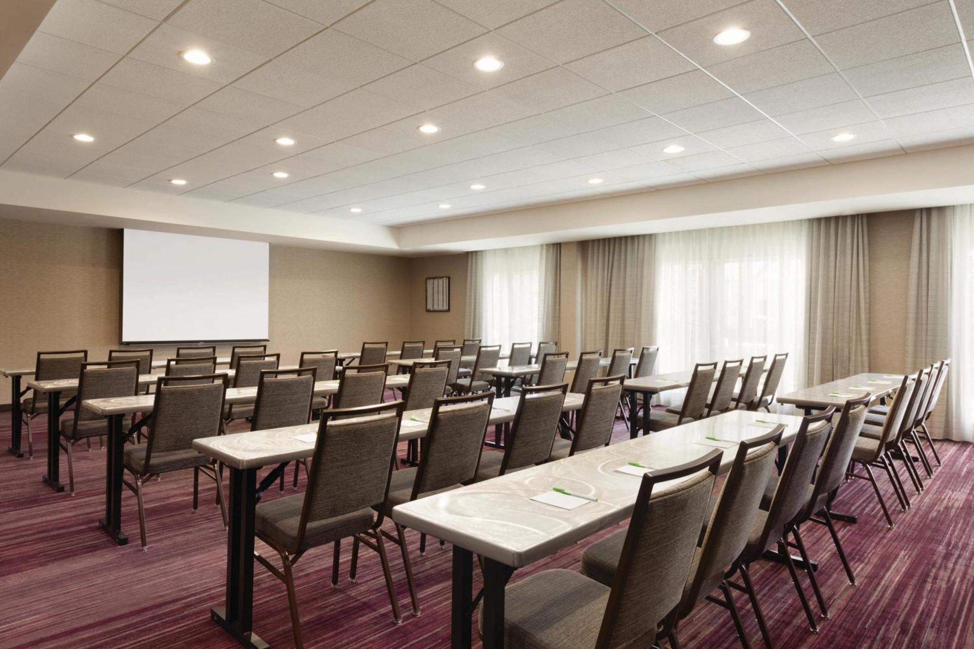 Отель Courtyard By Marriott El Paso East/I-10 Экстерьер фото